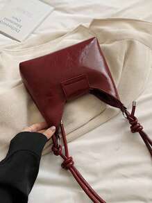 Bolso bandolera de mujer con decoración de lazo, de unicolor simple en PU, con forma de media luna. Un regalo de San Valentín perfecto