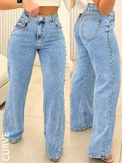 Jeans grande taille pour femmes, coupe ample avec jambes larges et décoration de rivets