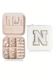 1 pièce Boîte de voyage pour bijoux avec initiale A-Z, étui de rangement multifonctionnel pour bijoux, mini boîte de rangement pour bijoux, organisateur de maquillage, porte-bijoux, sac cosmétique, sac de toilette, cadeau idéal pour les femmes, petite amie, amis, anniversaire, Noël, Halloween - Boîte de voyage pour bijoux avec initiale rose, cadeau de Noël pour adolescentes, retour à l'école