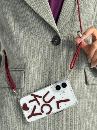 1 个心形幸运手机壳，配有 1 条可调节的酒红色单肩/斜挎带，4 个角挂孔，TPU 透明软壳，适用于 iPhone 16/16Pro/16 Plus/16 Pro Max/15 Pro Max/11/12/13/14/13mini/XR/7P/8P