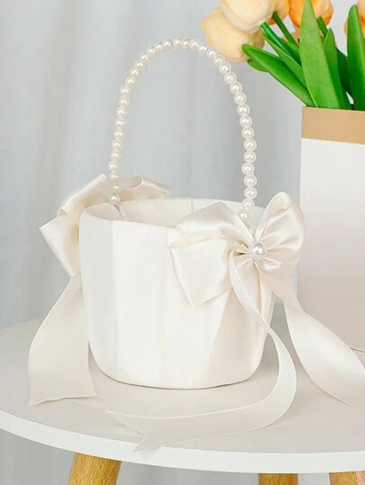 1pc White Pearl Handheld Flower Basket, Western Style Wedding Ivory Satin Bow Basket, Flower Toss Basket, Bridal Wedding Flower Basket, Western Style Wedding Supplies Bridal Bridesmaid Flower Toss Basket