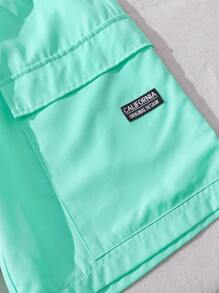 Conjunto de camiseta de manga corta con estampado de letras y pantalones cortos tejidos con letra bordada para niño preadolescente