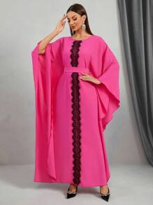 Women Elegant Contrast Color Lace Batwing Sleeve Extra Long Dress