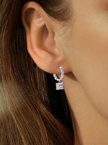 Bông tai bạc đính đá Cubic Zirconia dành cho nữ với mặt dây chuyền hình vuông, thiết kế trang nhã và đơn giản Thích hợp để đeo hàng ngày, quà tặng sinh nhật - Bạc - Xem 2