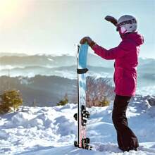 2 set de sangles de ski réglables avec attaches, sangles de fixation pour bâtons de ski pour le rangement, accessoires de ski avec protections, convient pour transporter des cadeaux de sports d'hiver (bleu, rouge et noir)
