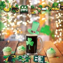 24 piezas Decoración retro del Día de San Patricio, incluyendo herradura, gnomo verde, adornos colgantes de trébol de madera, suministros de fiesta en el hogar, los mejores regalos