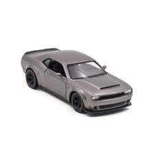 Makeda 1:36 Skala Diecast Model Samochodu Sportowego Dodge Challenger, Akcesoria Samochodowe dla Dzieci, Model Amerykańskiego Muscle Car Warrior, Otwierane Drzwi, Prezent Urodzinowy, Dekoracja Pokoju, Prezent Zimowy - Szary - Zobacz 7