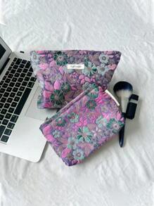 1 PC/Set Purple Small Flowers Portable Retro Style Makeup Bag,Fashionable Casual Stylish Portable Make Up Bag,Makeup Bags,Makeup Bag Small,Makeup Case,Cute Makeup Bag,Cosmetic Bags,Sanitary Napkins,Pouch Pads,Air Pods,Wired Earphone,Charger,Headphones,Makeup Travel Bag ,Skincare Bag,Make Up Bags For Women,Candy,Nurses,School Girls,Holiday Gift.