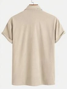 男士流行时尚经典灯芯绒短袖衬衫，翻领前扣，双口袋设计，简约风格适合休闲日常穿着，夏季新品