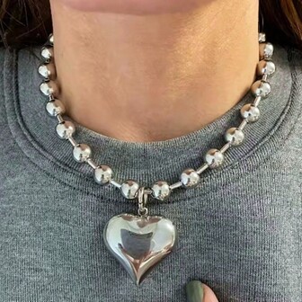 1pc 8mm Stainless Steel Beaded Chain Necklace With Large Heart Pendant, Women Fashion Jewelry