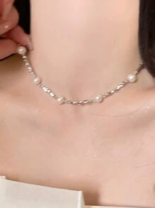 Accesorio de collar asimétrico de aleación y perla para mujeres, cadena de clavícula de estilo lujoso, elegante y dulce - cuentas redondas - Ver 5