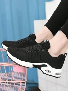 Zapatos de running casual para mujeres, Zapatillas De Malla Bajas Para Actividades Al Aire Libre, Ofreciendo Comodidad Y Estilo Durante La Jornada, ligeras,transpirables, elásticas y para deportes al aire libre - Negro - Ver 2