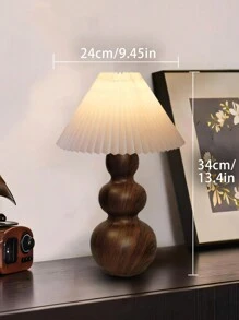 1 Stück LED Lampe mit Holzoptik, Metall, Retro Stoff zerknitterter Lampenschirm für weiches Licht, nordischer, italienischer Stil, rustikales Wohnzimmer Schlafzimmer, modern minimalistisches Design, als Geschenk zu Neujahr/Valentinstag geeignet, USB betriebene Tischlampe mit warmem Licht für Camping, romantische, elegante Atmosphäre, Nachttischlampe mit minimalem Design