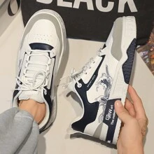 Men's Breathable Classic White Sneakers, Thick Sole, Fashionable Student Shoes, Casual Sports Shoes - Blue and White - View 2