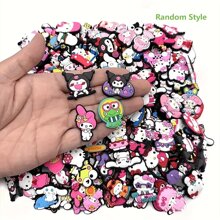 Sanrio 10/20/30/40 قطعة مجموعة طلقات أحذية لطيفة بأنماط اختيارية من سانريو ، من ال- PVC لزيتنة الأحذية وأكياس الشاطئ ، أحذية ملحقات سحرية ، هدية لأعياد الميلاد والكريسماس وعيد الحب وأعياد الهالوين