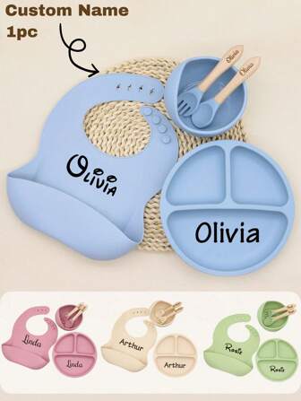1 pezzo/4 pezzi Set di forchetta e cucchiaio in silicone personalizzato, Ciotola in silicone personalizzata, Piatto da pranzo in silicone personalizzato, Bavaglino in silicone personalizzato per bambini, Set di svezzamento per bambini, Antiscivolo, Antiurto, Stoviglie per bambini, Lavabile in lavastoviglie e microonde, Facile da pulire, Adatto per bambini da 0 a 3 anni, Mamma, Figlio, Figlia, Adatto per compleanni, anniversari, Festa del papà, Multifunzionale, Decorativo, Lettera, Elegante, Moderno, Colorato, Carino, Adorabile, Casual, Personalizzato, Unico, Personalizzato, Regali ideali per lui, Regali ideali per lei