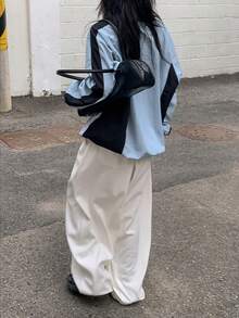 复古字母拼色宽松V领长袖休闲上衣 - 天藍色 - 查看 4