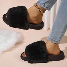 Pantofole invernali con pelliccia per donne di stile europeo, da indossare sia in casa che all'esterno, ciabatte piatte alla moda in pelliccia sintetica, versatili, con suola morbida, adatte per tutte le stagioni - nero - Visualizzare 6