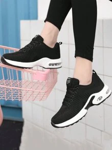 Zapatos de running casual para mujeres, Zapatillas de Tenis para Mujeres Cómodas,  Zapatillas seguras para correr antideslizantes,con Suela Gruesa y Transpirable, Ideales para Correr y Caminar.Zapatos cómodos para caminar, zapatillas de primavera transpirables de malla, zapatillas exteriores bajas, antideslizantes y resistentes al desgaste, zapatillas casuales transpirables de mujer para uso diario o al aire libre - Negro - Ver 2