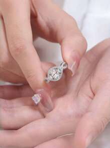 1 chiếc nhẫn thiết kế hình hoa xoắn kim cương Moissanite 1ct hình bầu dục, sang trọng và thời trang dành cho phụ nữ, thích hợp để đeo hàng ngày, món quà tuyệt vời cho ngày lễ tình nhân, giáng sinh, đính hôn, đám cưới - Bạc - Xem 6