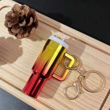 1pc Gradient Cute Ice Cup Key Chain, Detachable Mini Cup Key Chain, Personalized And Creative Pendant, Can Hold Lipstick, Backpack Pendant, Commemorative Gift For Friends Christmas