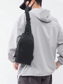 男士多功能胸包带 USB 充电端口，轻便单肩包手机邮差包，多功能纯色运动徒步斜挎包，大容量单肩包防水日常休闲通勤腰包圣诞假期