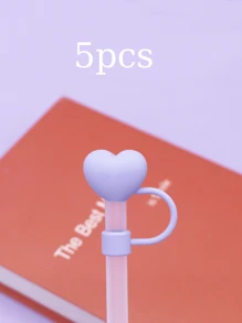 5 pièces de couvre-pailles personnalisés avec nom, bouchon de paille en silicone souple de grand diamètre 10 mm, forme de cœur, bouchon anti-poussière, couvercle de protection des pailles, compatible avec tasse, bouteille d'eau, multifonctionnel, durable, ornemental, anti-moisissure, adorable, de haute qualité, mignon, personnalisé, unique, pour elle, petite amie, famille, amis, fils, étudiants, travailleurs, enfants, pour anniversaires, mariages, remises de diplômes, pendaison de crémaillère