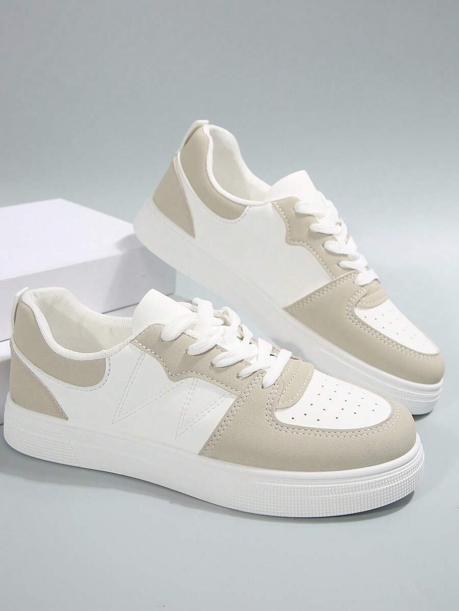 全新女式平底透气系带运动鞋 - 白色 - 查看 1