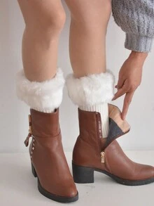 1 Pair Faux Fur White Boot Cuffs Knitted Leg Warmers With Folded Trim For Women - Short Wool Socks - View 3