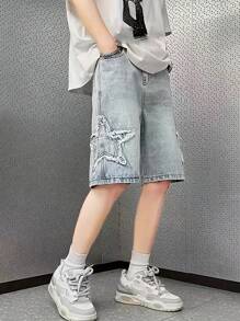 Jeansshorts für Teen Jungen mit großem Pentagramm-Aufdruck