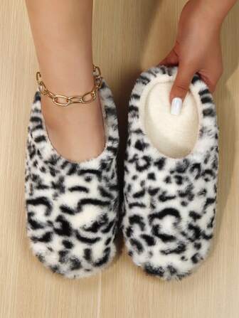 Women's Fashion Animal Pattern Fluffy Plush Indoor Slippers, Warm Soft Sole Bedroom Slippers For Winter,Halloween
