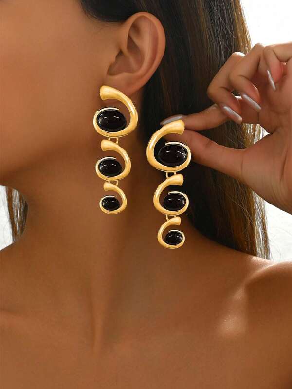 1pair Gold-Colored Bold Metallic Style Baroque Pearl Pendant Earrings With Symmetrical Leaf Design