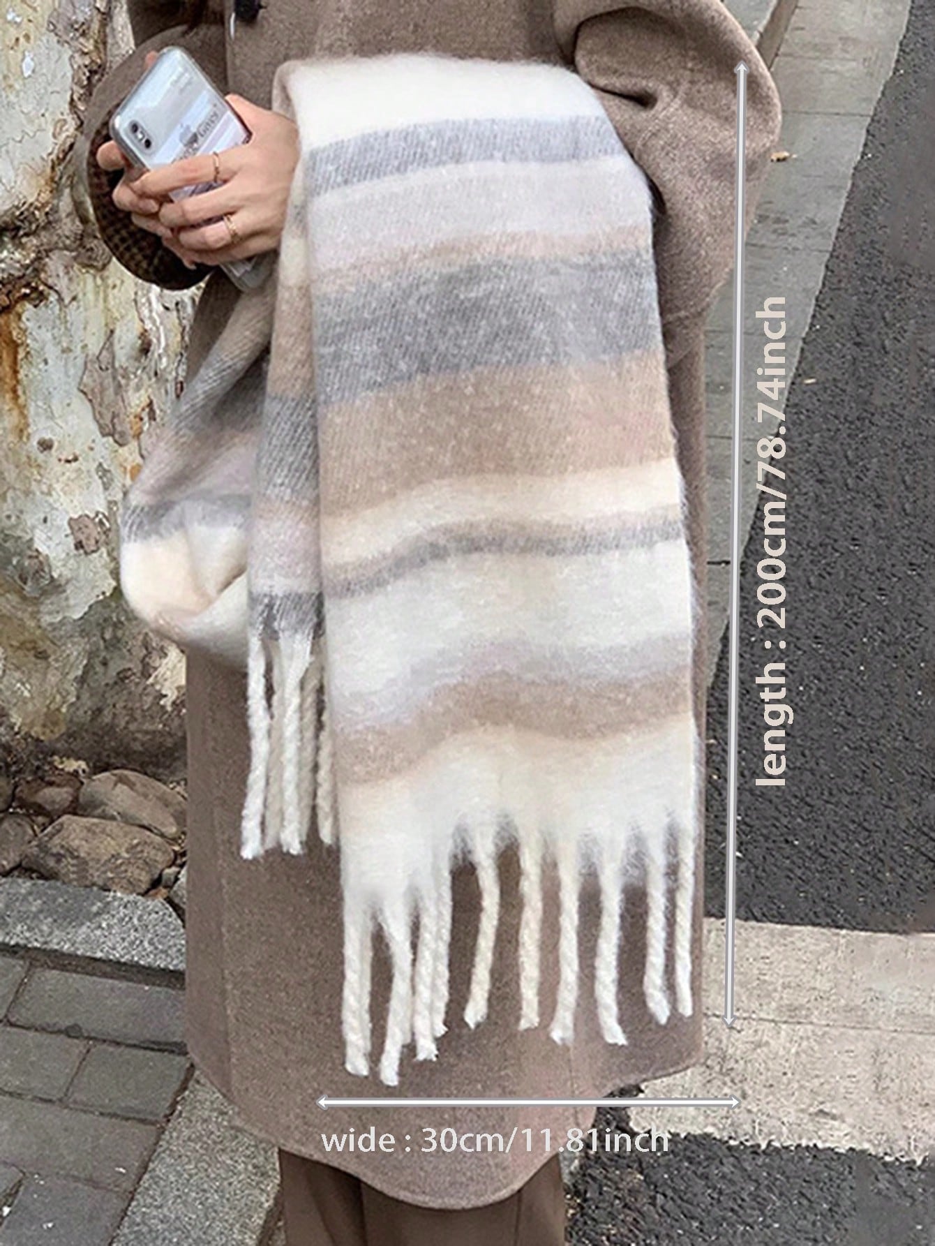 قطعة واحدة وشاح تأثيري عالي الجودة بتصميم كرتوني ج...