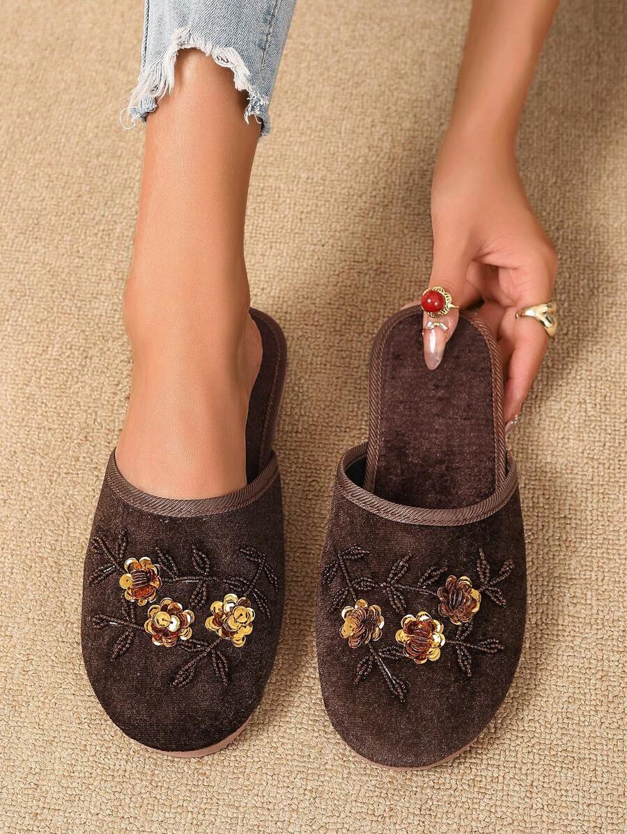 2024 New Fashion Handmade Beaded Slip-On Indoor Outdoor Slippers With Mesh Lining