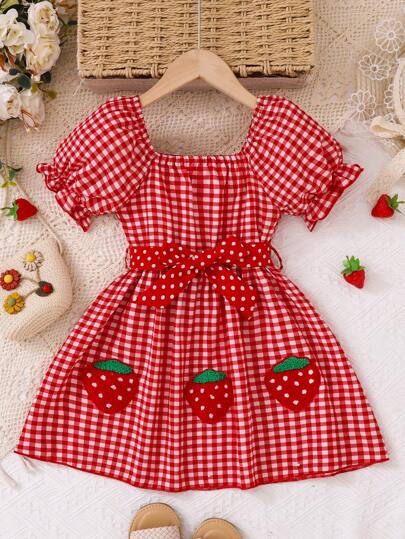 Young Girl' Fashionable Cute Sweet Red & White Patch Dress With Red Polka Dot Belt And Strawberry Applique, Suitable For Casual Outings, Holidays, Home Wear, Summer