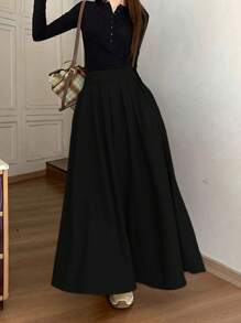 Flowy & Crisp Solid Black Maxi Skirt For Commute/Date/Casual Wear, With Pleated Details, Pockets, Versatile, Daily Wear