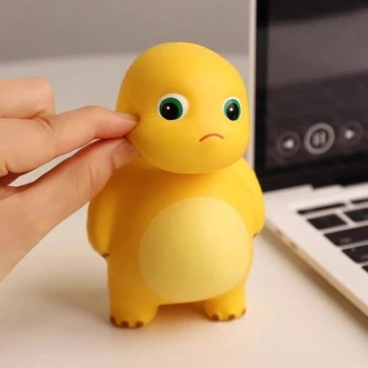 1 Pc Of Squeeze Decompression Toy, Yellow Slow Rebound Decompression Toy, Soft Toy, Children's Early Education Toy, Children's Kneading, Soft Mud-Like Desktop Decoration, Suitable For Toys For Boys And Girls Aged 3 To 6 Years Old.