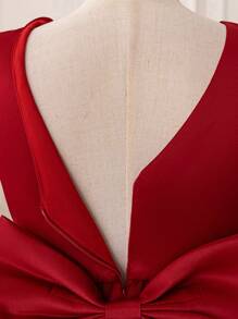 年轻女孩勃艮第色荷叶边网眼饰边派对连衣裙，优雅公主风格连衣裙，适合女孩生日派对、圣诞礼物、正式场合、婚礼、休闲日常穿着