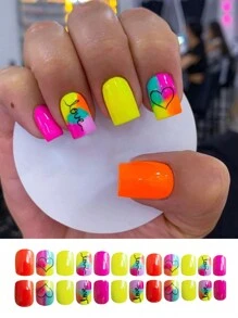 24 Peças Unhas Quadradas Curtas, Unhas Criativas de Dia dos Namorados Românticas com Lábios de Amor Manchados, Unhas Francesas Falsas, Arte de Unhas, Unhas Postiças, Vestidos de Noiva, Presente do Dia dos Namorados. Suprimentos de Unhas