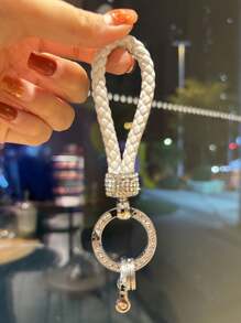 1pc Fashionable Zinc Alloy Keychain With Black Leather Cord For Car Keys, Versatile And Minimalist Keyring