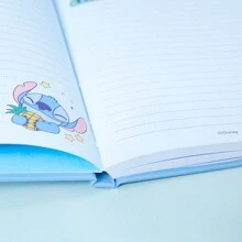 Miniso Disney Stitch Gourmet Party Serie Schulheft, Gleitelauf 3D-Design, Tagebuch Notizblock Handbuch Cartoon Hardcover Arbeitsmappe, Schulanfang Geschenk, tintenfestresistenter wasserdichter Einband 80 Blatt