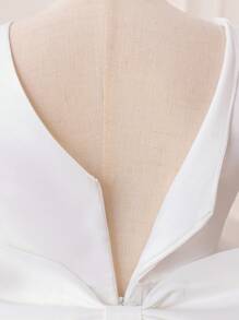 少女白色短袖手工串珠蝴蝶结圣诞派对优雅连衣裙，公主裙，适合女孩生日派对、舞会、毕业典礼、婚礼伴娘、节日庆典等场合。 - 白色 - 查看 5