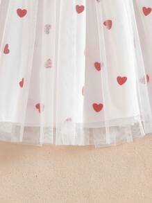 2pcs Little Girls Cute Double-Layer Bow Front Camisole Top + Heart Print Mesh Skirt Outfit Set, Suitable For Outdoor, Parties, Banquets, Summer - Red - View 5