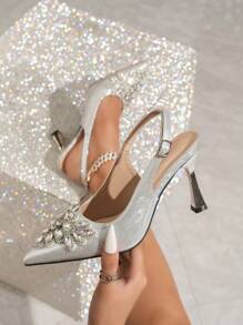 Damskie półbuty typu mule slip-on ze spiczastym noskiem i zdobione kryształkami, srebrne - Srebro - Zobacz 1
