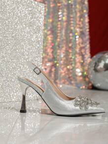 Damskie półbuty typu mule slip-on ze spiczastym noskiem i zdobione kryształkami, srebrne - Srebro - Zobacz 5