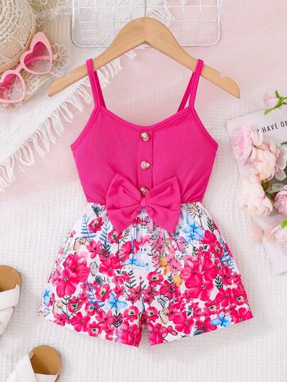 Mono vaporoso con estampado floral digital, diseño de parches y top de punto rosa para niñas y adolescentes, adecuado para salidas, actividades al aire libre, tiempo libre, vacaciones y uso en casa en verano