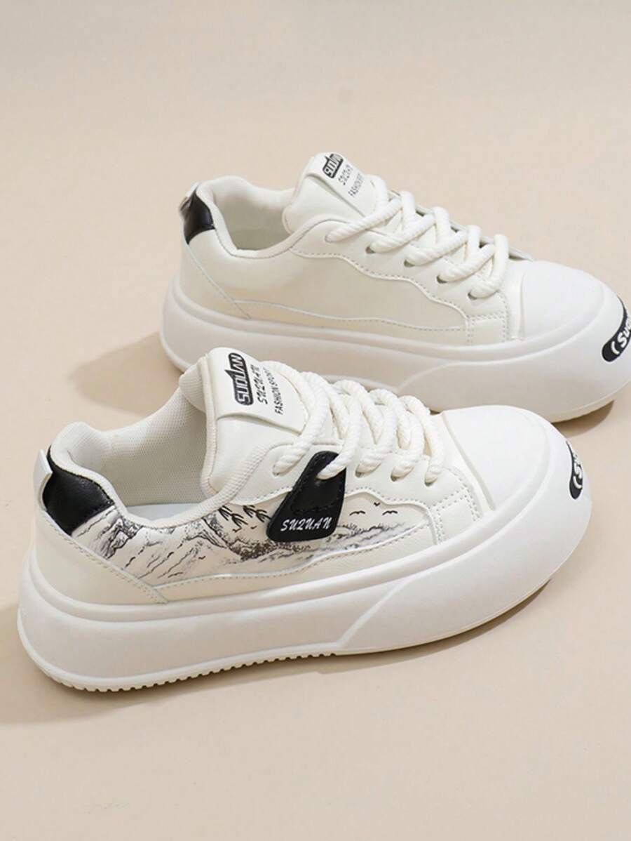 Nuevos tenis pequeños blancos para mujer 2025, diseño de cara sonriente, zapatos deportivos casuales para damas con suela gruesa - Mihei - Ver 1