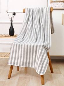1 stuk koraalfleece badhanddoek met verticale strepen, superzacht, absorberend, huidvriendelijk, geschikt voor thuis, badkamer, sportschool, hotel, strand, essentieel voor dagelijks gebruik, perfect cadeau voor alle gelegenheden. Badkamerdecoratie voor thuis, zomer, terug naar school, voor schoonheidssalons, badkamer thuis.