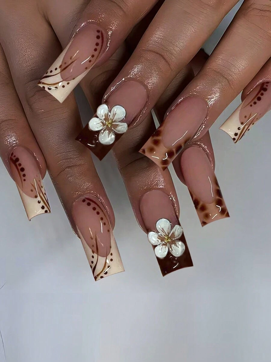 24片装3D凝胶美甲贴纸套装 - 提升您的时尚品味！这款美甲贴纸套装包含小巧的金属珠、方形法式贴片和中等尺寸，完美贴合指甲。套装包含：1瓶果冻凝胶和1把指甲锉。这些3D花朵凝胶美甲贴纸易于粘贴，采用法式贴片设计，适合女性日常工作、派对和各种场合。