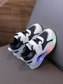 1 Pair Comfortable Kids Outdoor Sports Shoes, Fashion Boys/Girls LED Sneakers, Infants Non-Slip Casual Shoes